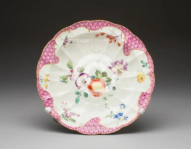 Dish, Worcester, c. 1770. Creator: Royal Worcester.