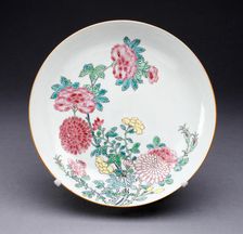 Dish, China, c. 1725, Qing Dynasty (1644-1911), Yongzhen period (1723-1735). Creator: Unknown