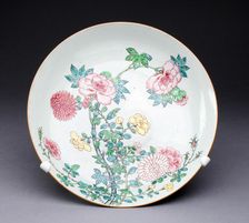 Dish, China, c. 1725, Qing Dynasty (1644-1911), Yongzhen period (1723-1735). Creator: Unknown