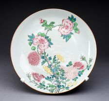 Dish, China, c. 1725, Qing Dynasty (1644-1911), Yongzhen period (1723-1735). Creator: Unknown