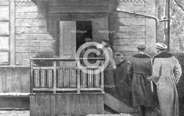 Dissolution of the Eastern Front; Entrance of delegates to the building ..., 1917. Creator: Unknown.