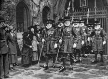Distribution of the Maundy Money by Yeomen Warders, Tower of London, 1926-1927