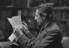 Dr. Coomarasumay, portrait photograph, 1918 Mar. 5. Creator: Arnold Genthe