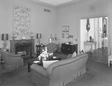 Dr. and Mrs. Leon Levy, residence at 1409 S. Ocean Blvd., Palm Beach, 1959. Creator: Gottscho-Schleisner, Inc