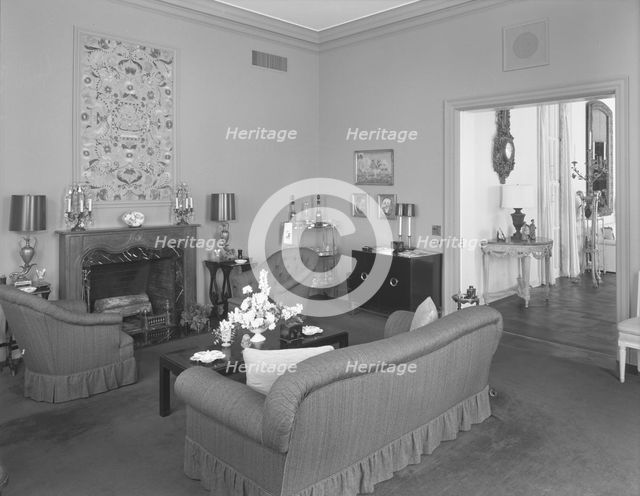 Dr. and Mrs. Leon Levy, residence at 1409 S. Ocean Blvd., Palm Beach, 1959. Creator: Gottscho-Schleisner, Inc.