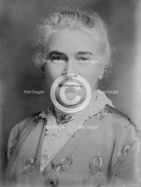 Dr. Eva Harding [woman], between c1910 and c1920. Creator: Bain News Service.