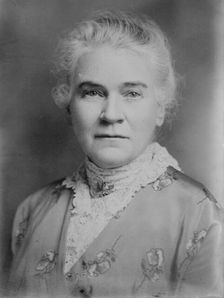 Dr. Eva Harding [woman], between c1910 and c1920. Creator: Bain News Service