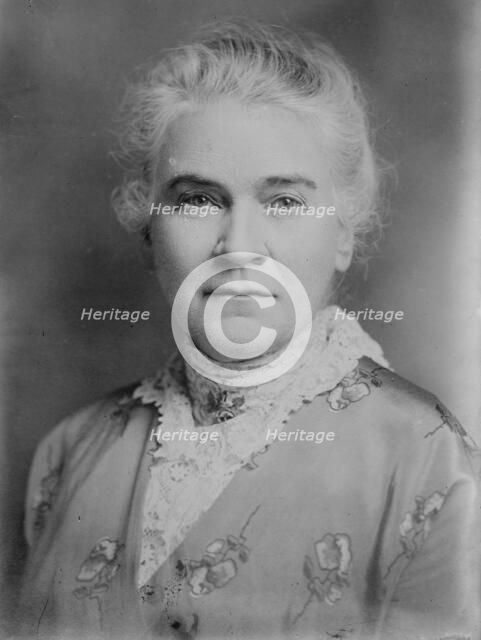 Dr. Eva Harding [woman], between c1910 and c1920. Creator: Bain News Service.