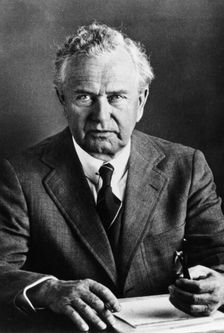 Dr Ferdinand Porsche