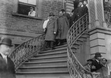 Dr. F.F. Friedmann leaving hospital, 1913. Creator: Bain News Service