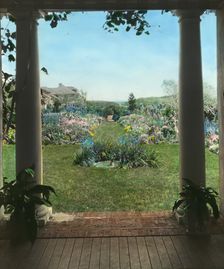 Dr. Frederick Kellogg Hollister house, Lily Pond Lane, East Hampton, New York, c1915. Creator: Frances Benjamin Johnston