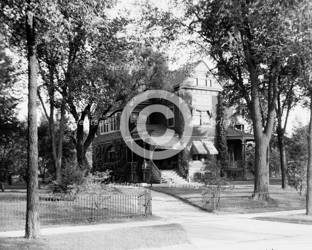 Dr. Henry C. Potter's residence, Saginaw, Mich., between 1900 and 1910. Creator: Unknown.
