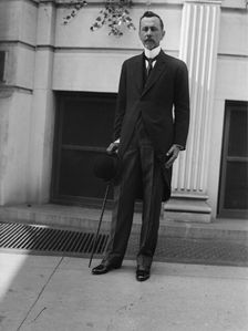 Dr. Lauro Muller, Minister of Foreign Affairs of Brazil - Envoy from Brazil To Return Visit...,1917 Creator: Harris & Ewing