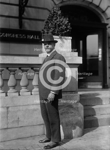 Dr. Paulo De Moraes [sic] Barros, Sao Paulo, Brazil, 1917. Creator: Harris & Ewing.