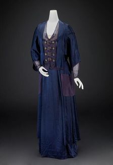 Dress, about 1915. Creator: Unknown