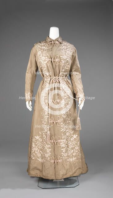 Dressing gown, Japanese, 1879. Creator: Unknown.