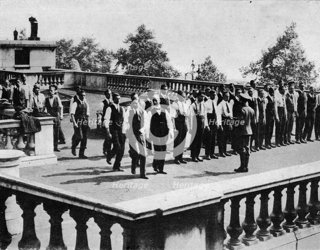 'Drilling Recruits on the roof of Somerset House, London', 1914. Artist: Unknown.