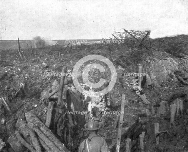 'Du 16 au 30 avril 1917; Une position allemande du plateau de Craonne, apres le pilonnage..., 1917. Creator: Unknown.