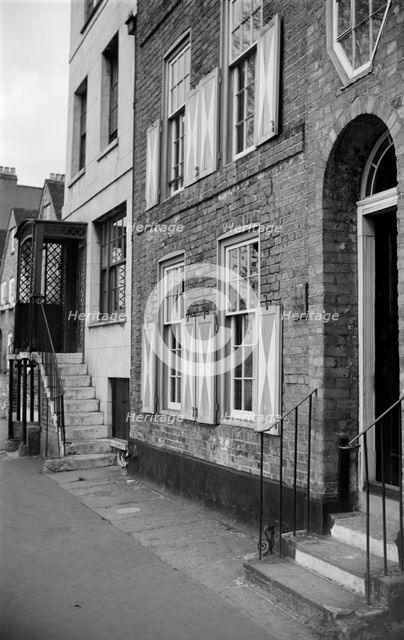 Dutch House, 60 Strand on the Green, Chiswick, London, c1945-c1965.  Artist: SW Rawlings
