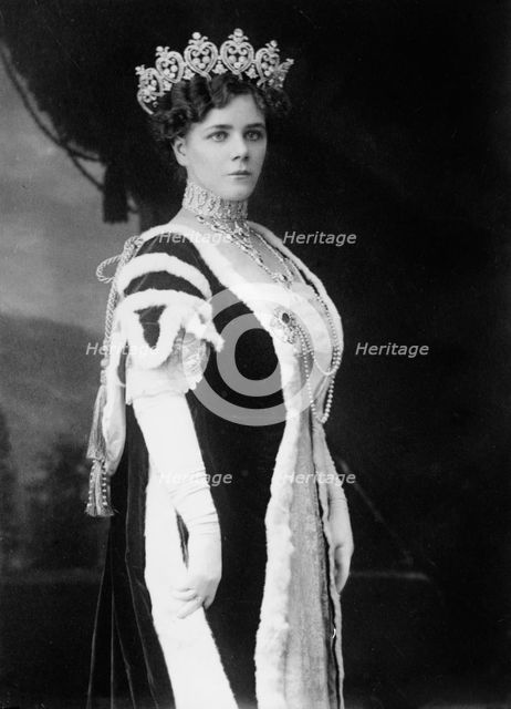 Duchess of Manchester, 1912. Creator: Bain News Service.
