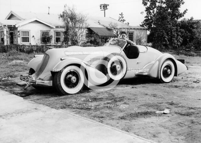 Duesenberg 'Mormon Meteor' car. Artist: Unknown