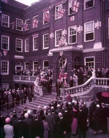 Duke of Norfolk speaking on steps, College of Arms, London, c1953. Creator: Arthur Charles Kirby Ware