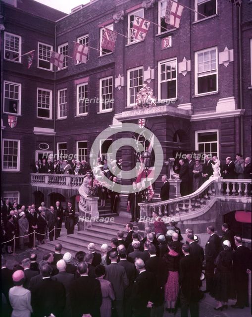 Duke of Norfolk speaking on steps, College of Arms, London, c1953.  Creator: Arthur Charles Kirby Ware.