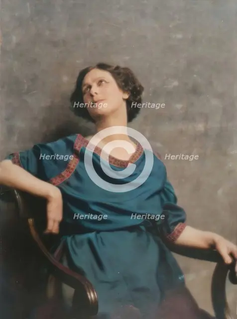 Duncan, Isadora, portrait photograph, between 1916 and 1918. Creator: Arnold Genthe.