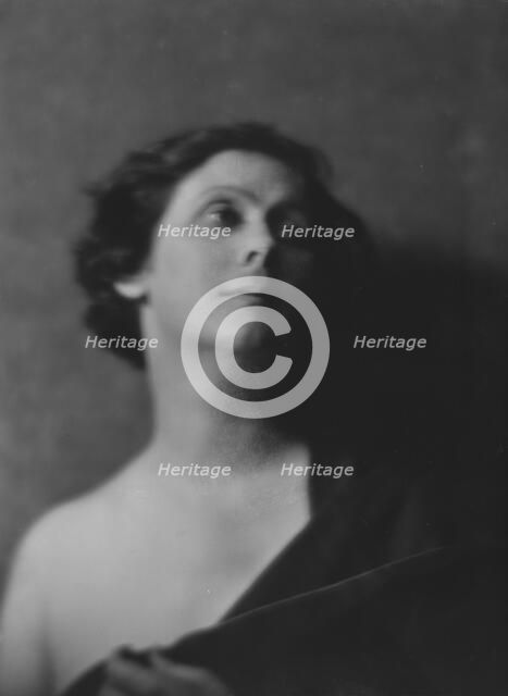 Duncan, Isadora, portrait photograph, between 1916 and 1918. Creator: Arnold Genthe.