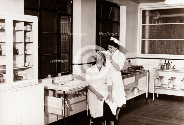 Duncan’s surgery, Edinburgh, Scotland, 1956. Artist: Unknown