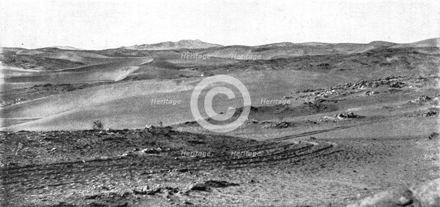 ''Dunes de sable dans le Namib; Afrique Australe', 1914. Creator: Unknown.