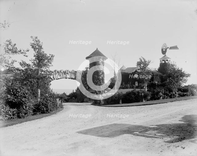 Dunmere, Narragansett, R.I., between 1900 and 1906. Creator: Unknown.