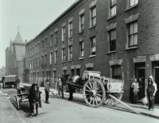 Dustmen and dust cart in Beckett Street, Camberwell, London, 1903