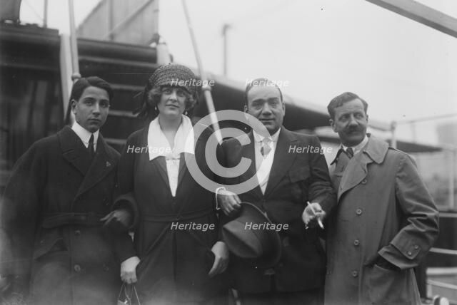 E. Caruso Jr., Caruso & wife, G. Setti, between c1915 and c1920. Creator: Bain News Service.