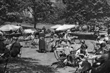 Embankment Gardens, Charing Cross, London, 1926-1927