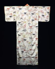 Embroidered white satin ladies kimono, Japanese, Edo period, 1600-1867