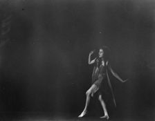 Emerson, Lillian, Miss, between 1914 and 1919. Creator: Arnold Genthe