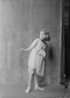 Emerson, Lillian, Miss, between 1914 and 1919. Creator: Arnold Genthe