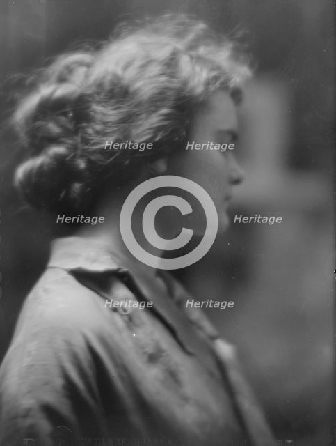Emerson, Mrs., sister of, portrait photograph, 1916 May 8. Creator: Arnold Genthe.