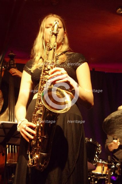 Emma Rawicz, Emma Rawicz Quintet, Verdict Jazz Club, Brighton, East Sussex, 2022. Creator: Brian O'Connor.