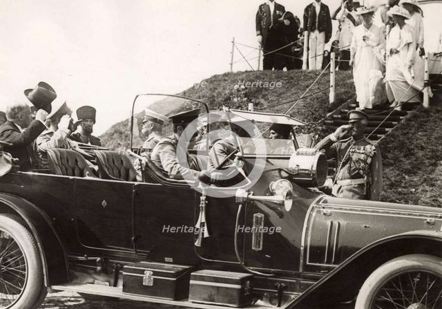Emperor Nicholas II and Président Poincaré in Saint Petersburg in July 1914, 1914.