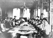 Employees of the Midland Lace Company, St Ann's Well Road, Nottingham, Nottinghamshire, 1906