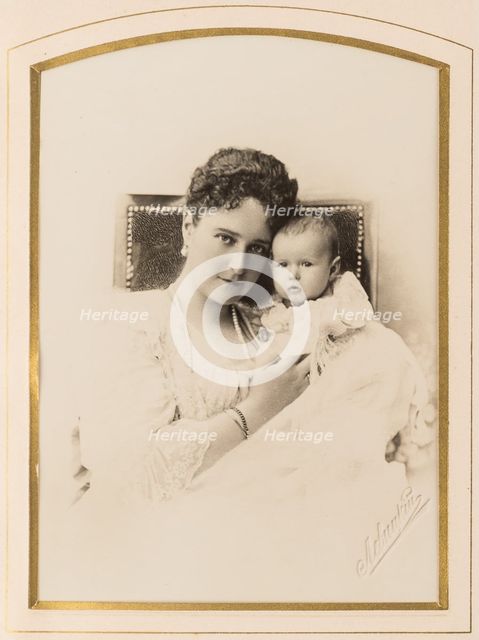 Empress Alexandra Fyodorovna with the infant Anastasia, fourth and youngest daughter of Nicholas II,