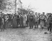 En Serbie Reconquise; Le prince Alexandre, regent du royaume serbe-croate-slovene, est..., 1918. Creator: Marianovic