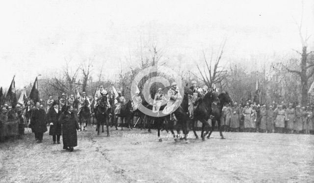 'En Roumanie Liberee; Entrée solennelle a Bucarest, le 1er decembre 1918, de la famille..., 1918. Creator: Unknown.