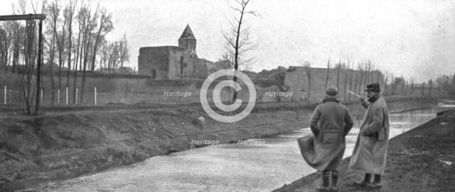 'En territoire libere; A Ham, reoccupe par nos troupes le 19 mars: l'aspect du chateau don’t l'ennem Creator: Unknown.