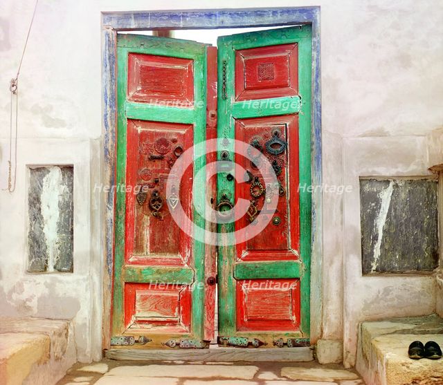 Entrance gates into tsar's tomb, Bogoeddin, Bukhara, between 1905 and 1915. Creator: Sergey Mikhaylovich Prokudin-Gorsky.