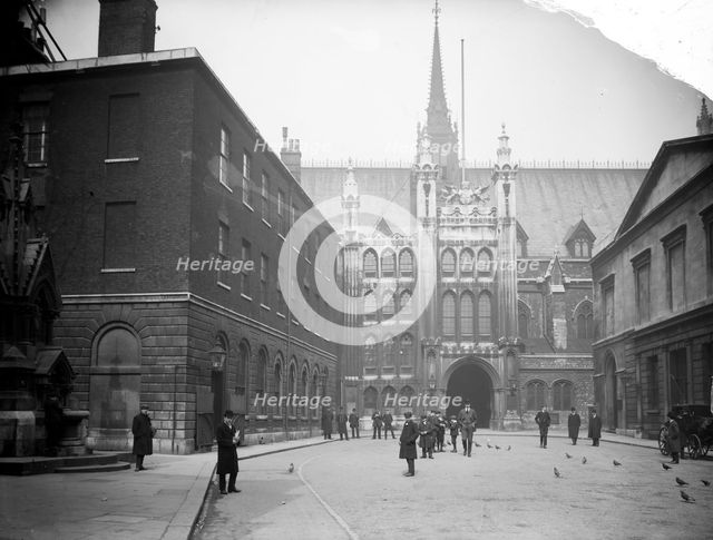Entrance front of the Guildhall, London, c1905. Artist: Unknown