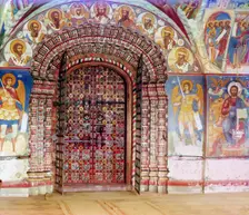 Entrance into the Church of Saint John the Precursor, from the gallery..., Yaroslavl, 1911. Creator: Sergey Mikhaylovich Prokudin-Gorsky