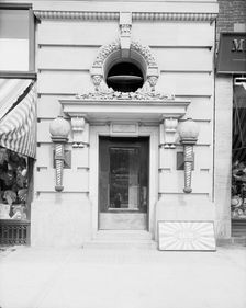 Entrance to barber shop, Pardridge & Blackwell building, Detroit, Mich., between 1900 and 1915. Creator: Unknown